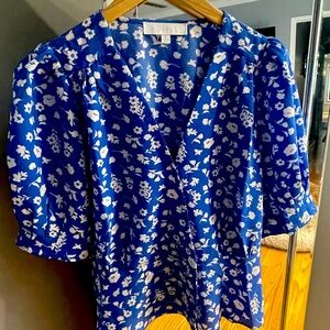 Sugarlips gorgeous blue floral top.